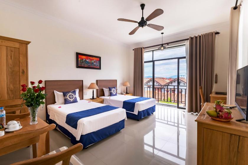 Phòng Có Giường Cỡ Queen Nhìn Ra Vườn