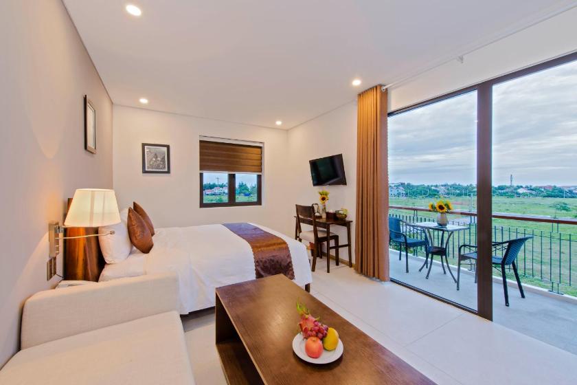 Phòng Deluxe Giường Đôi Có Ban Công Phòng Deluxe Giường Đôi Có Ban Công