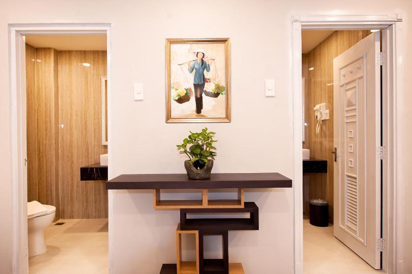 Phòng VIP Có Giường Cỡ King Không Có Cửa Sổ (6 Người)