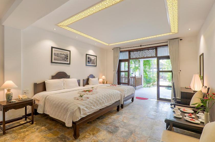 Phòng Cổ Điển Cho 3 Người