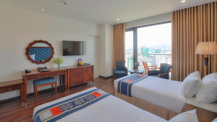 Phòng Superior 2 Giường Đơn với Ban công và Tầm nhìn ra Thành phố Phòng Superior 2 Giường Đơn với Ban công và Tầm nhìn ra Thành phố