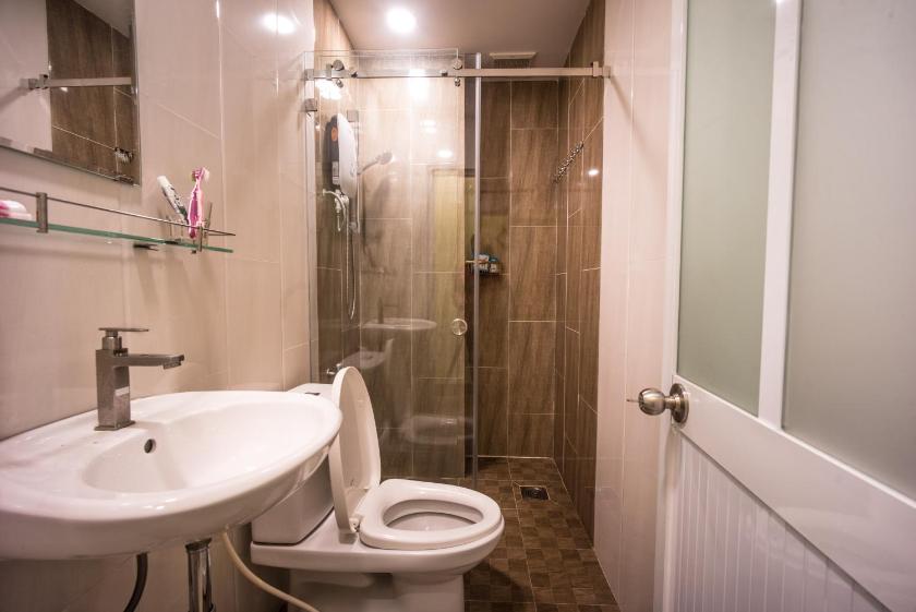 Giường Trong Phòng Nghỉ Tập Thể 8 Giường Cho Cả Nam Và Nữ Giường Trong Phòng Nghỉ Tập Thể 8 Giường Cho Cả Nam Và Nữ