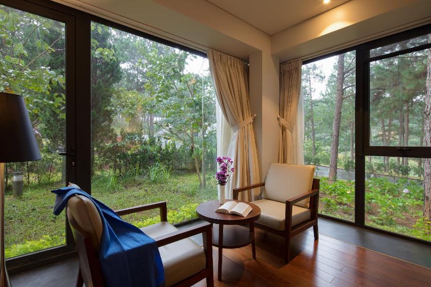 Biệt Thự 5 Phòng Ngủ Biệt Thự 5 Phòng Ngủ