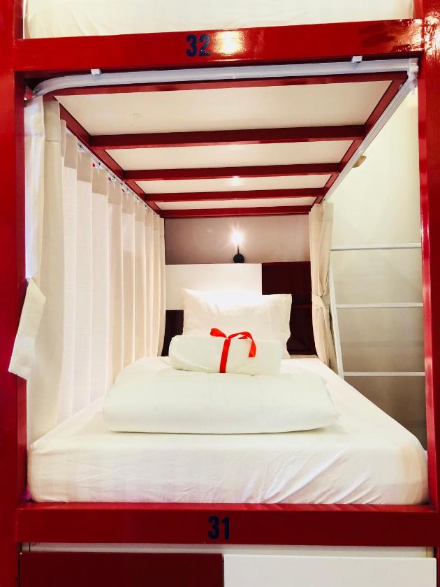 Giường Tầng Trong Phòng Ngủ Tập Thể Cho Nam Và Nữ Giường Tầng Trong Phòng Ngủ Tập Thể Cho Nam Và Nữ