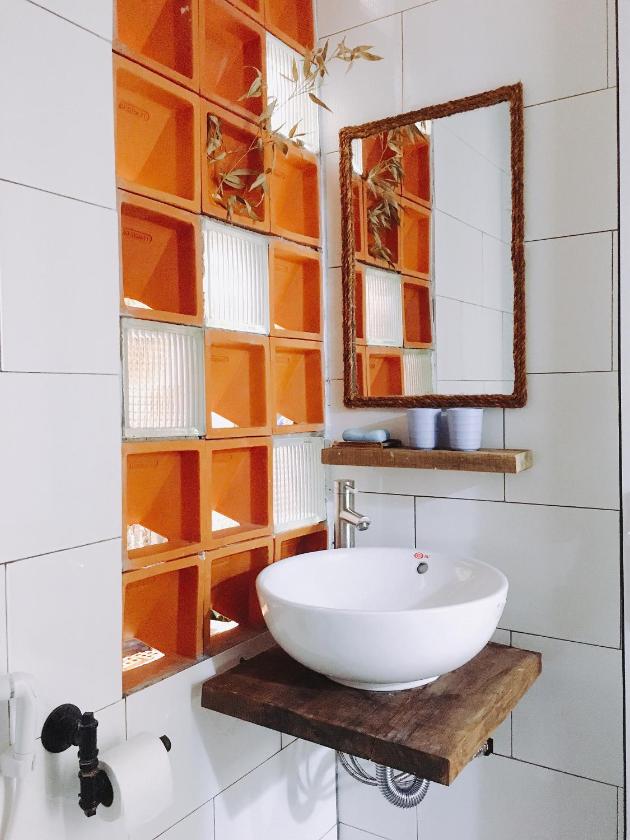 Phòng Giường Đôi Hạng Tiết Kiệm Phòng Giường Đôi Hạng Tiết Kiệm