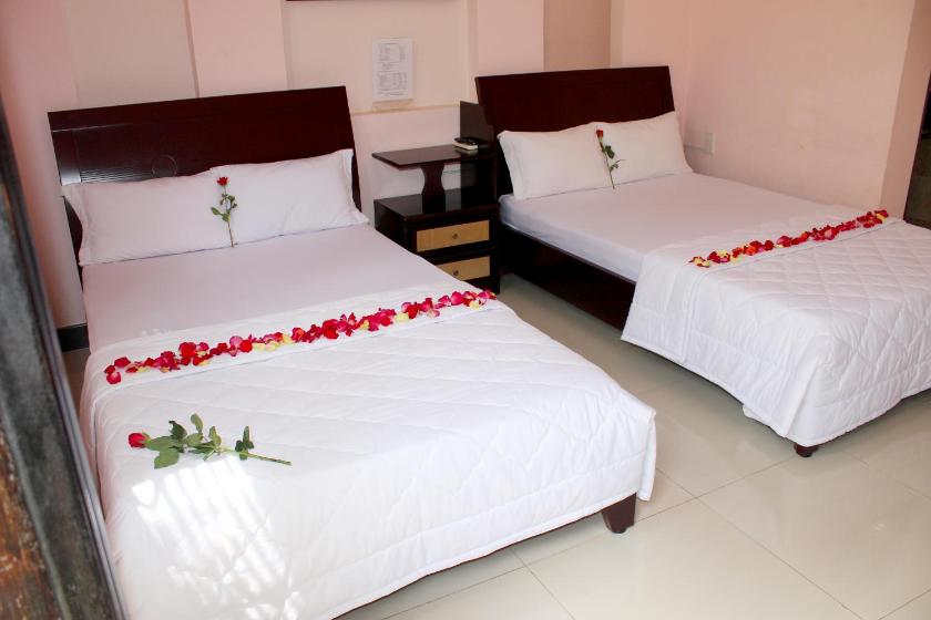 Phòng Tiêu Chuẩn 2 Giường Đơn  Phòng Tiêu Chuẩn 2 Giường Đơn