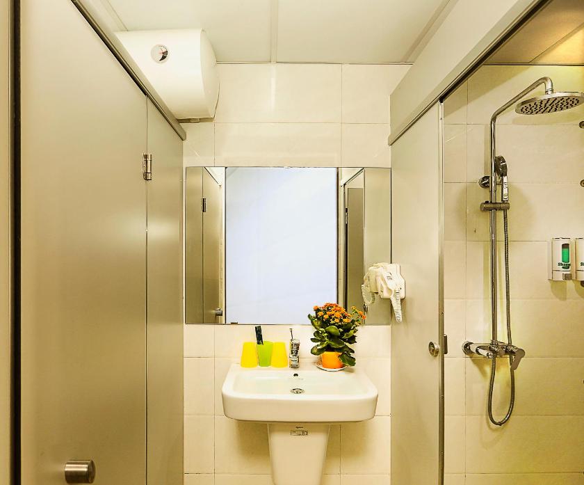 Giường Trong Phòng Nghỉ Tập Thể 8 Giường Cho Cả Nam Và Nữ Giường Trong Phòng Nghỉ Tập Thể 8 Giường Cho Cả Nam Và Nữ