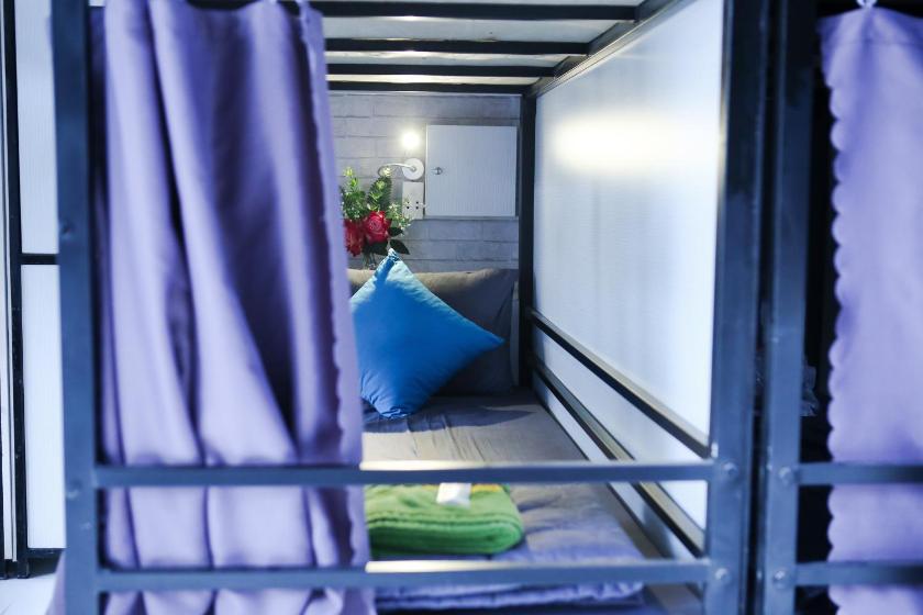 Giường trong Phòng ngủ tập thể cả Nam và Nữ 12 Giường Giường trong Phòng ngủ tập thể cả Nam và Nữ 12 Giường