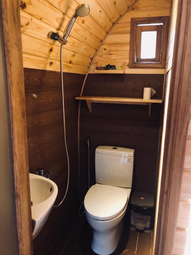 Phòng Đơn Nhìn Ra Hồ Phòng Đơn Nhìn Ra Hồ