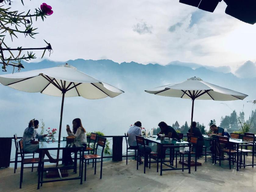 RED DAO - King Room with Mountain View RED DAO - King Room with Mountain View