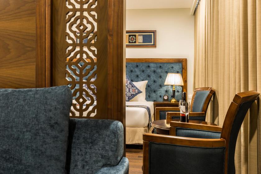 Phòng Grand Premium Giường Đôi  Phòng Grand Premium Giường Đôi