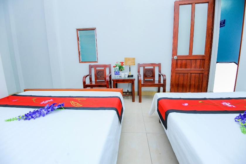 Phòng Deluxe cho 3 Người Phòng Deluxe cho 3 Người