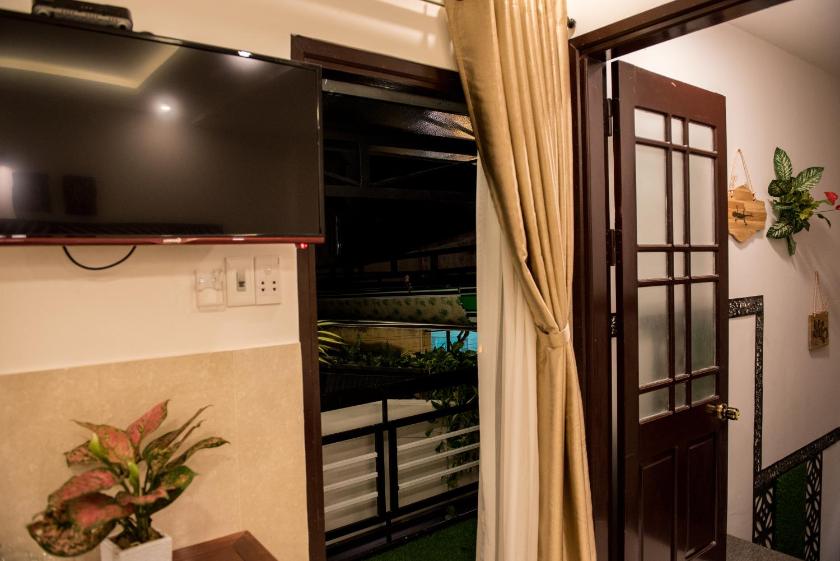 Suite Gia Đình Có Ban Công Suite Gia Đình Có Ban Công