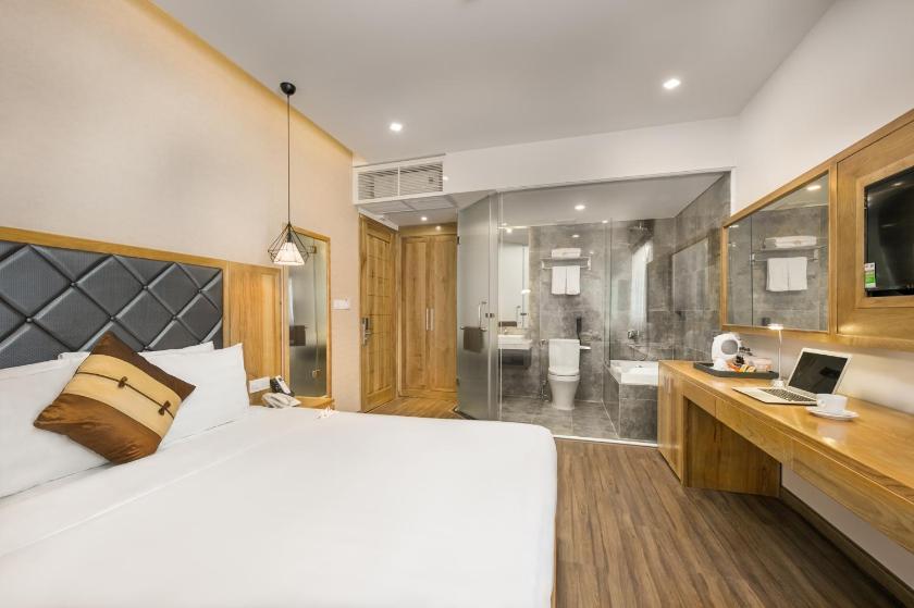 Phòng Superior Giường Đôi Với Cửa Sổ