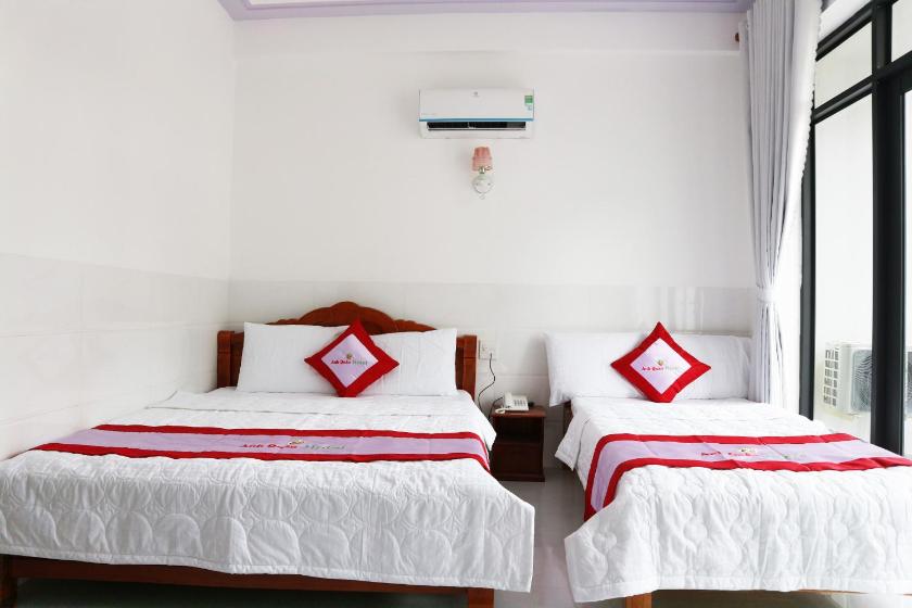 Phòng Deluxe Có Giường Cỡ Queen Phòng Deluxe Có Giường Cỡ Queen