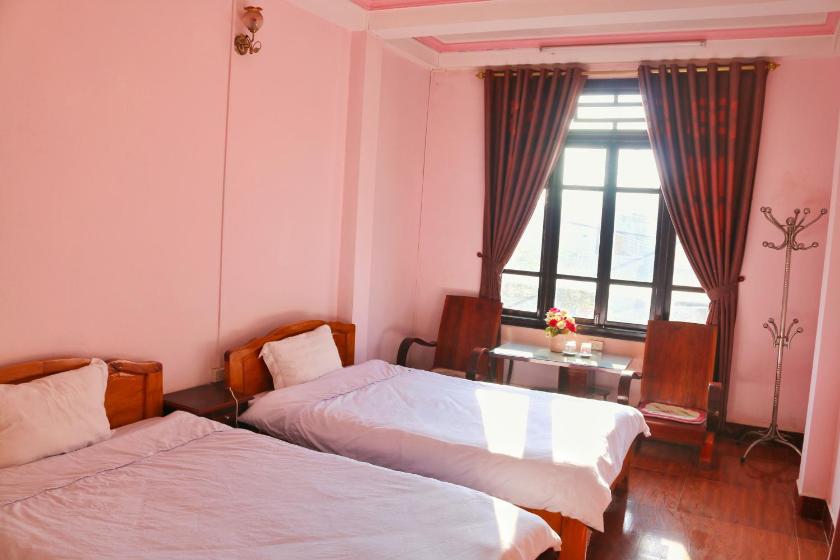 Phòng 2 Giường Đơn Nhìn Ra Khu Vườn