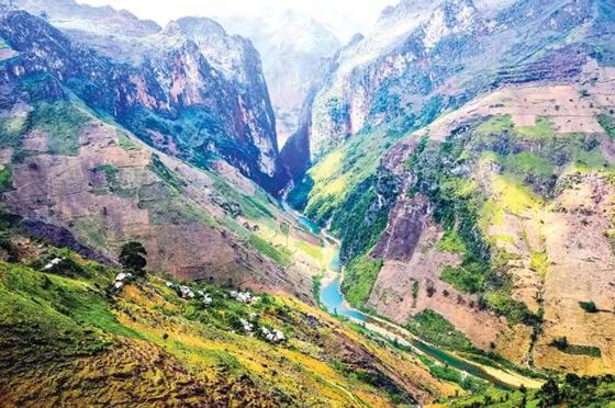 Phòng Superior Deluxe Giường Đôi/2 Giường Đơn  Phòng Superior Deluxe Giường Đôi/2 Giường Đơn