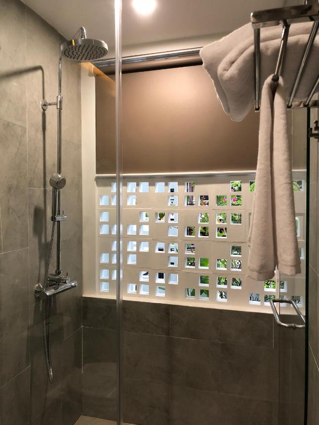 Phòng Deluxe Giường Đôi Có Ban Công Phòng Deluxe Giường Đôi Có Ban Công