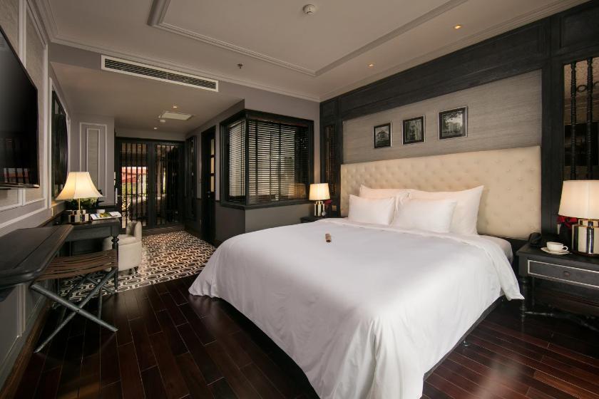 Suite Junior Nhìn Ra Thành Phố