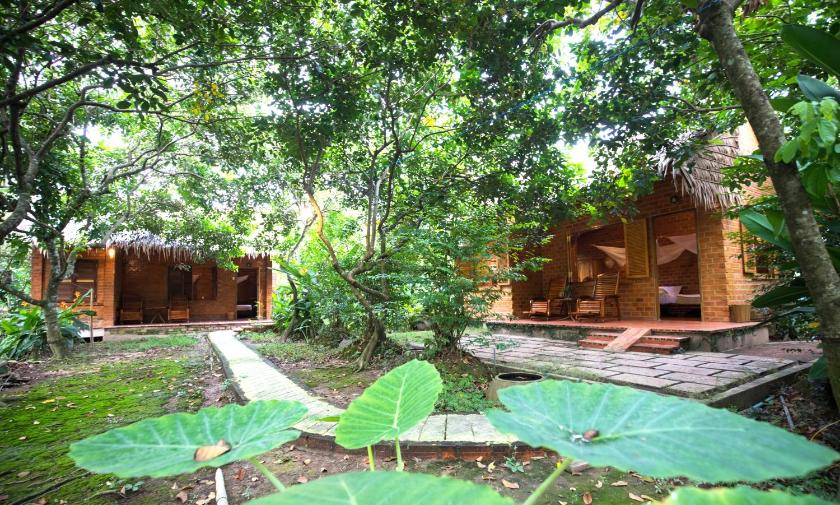 Bungalow Nhìn ra vườn