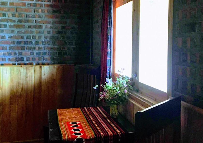 Phòng Giường Đôi Nhìn Ra Núi Phòng Giường Đôi Nhìn Ra Núi