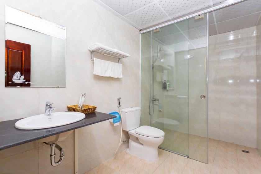 Phòng Deluxe 4 Người Phòng Deluxe 4 Người