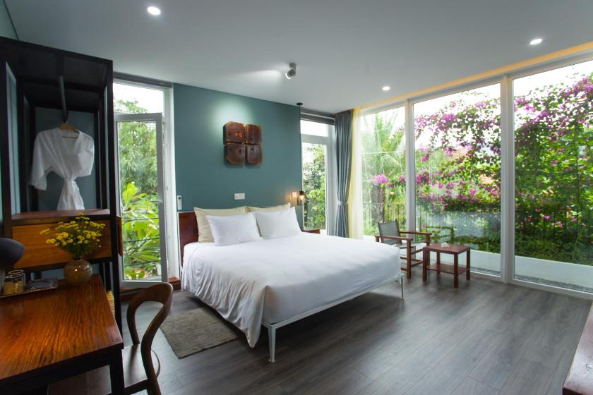 Phòng Có Giường Cỡ King Với Ban Công