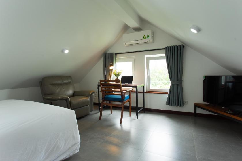 Phòng Giường Đôi Có Sân Hiên