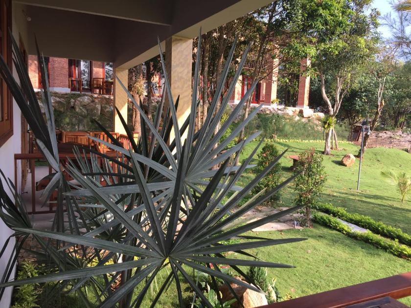 Bungalow Nhìn Ra Biển