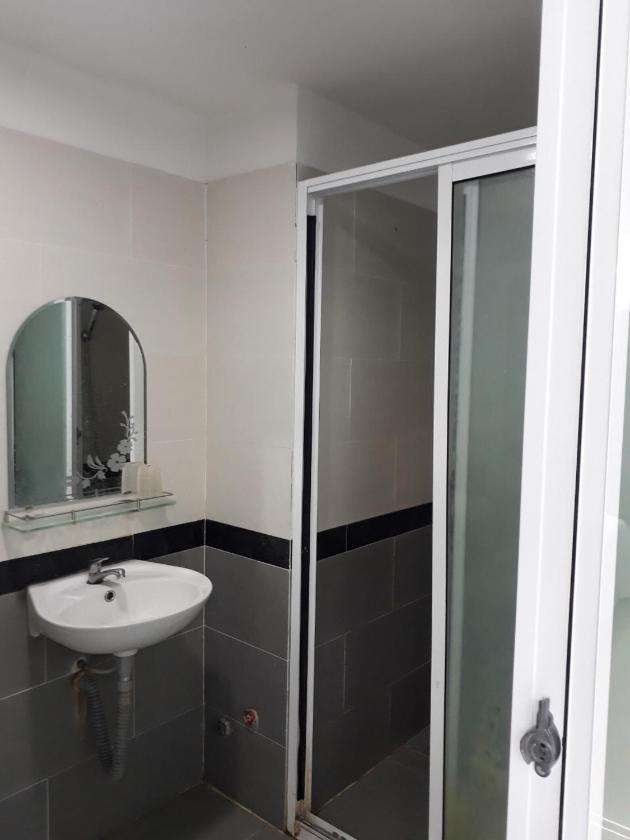 Phòng Ngủ Tập Thể Cho Cả Nam Và Nữ