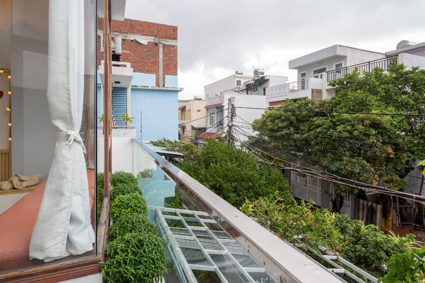 Phòng Giường Đôi Có Ban Công