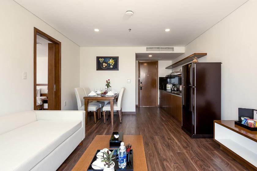 Căn Hộ Nhìn Ra Biển Căn Hộ Nhìn Ra Biển