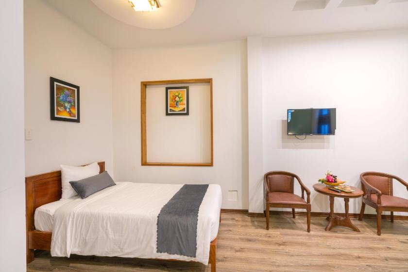 Phòng Deluxe cho 3 Người Phòng Deluxe cho 3 Người