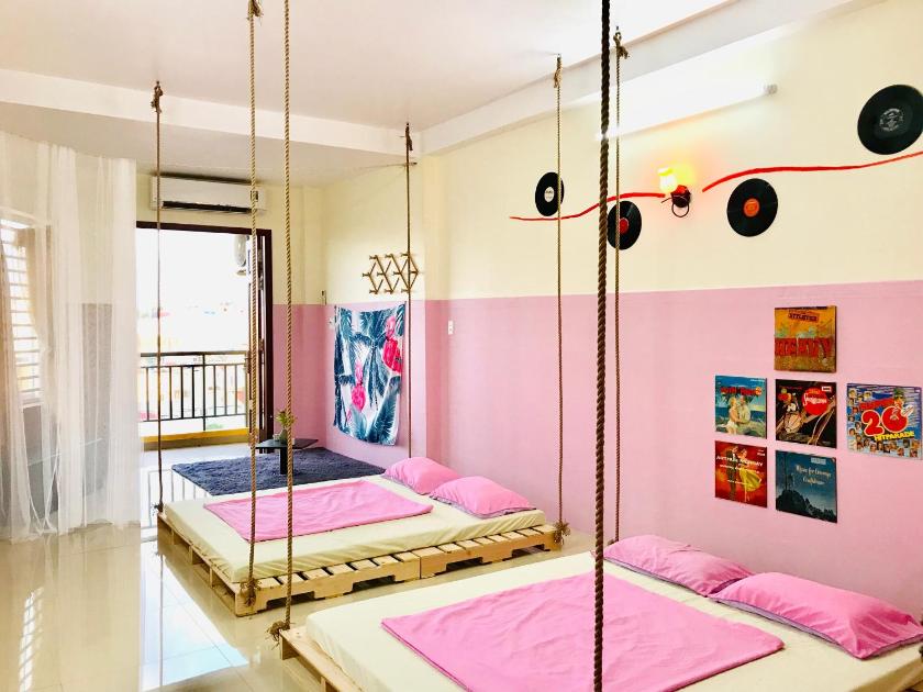 Phòng 4 Người Có Ban Công