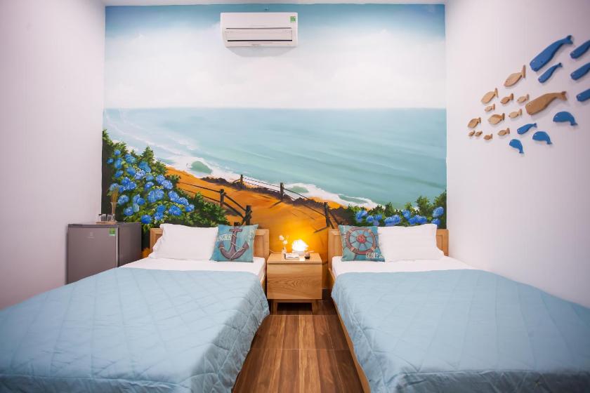 Phòng Deluxe (2 Người lớn + 1 Trẻ em)