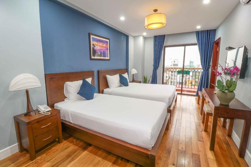 Phòng Eco Gia Đình Với Ban Công Phòng Eco Gia Đình Với Ban Công