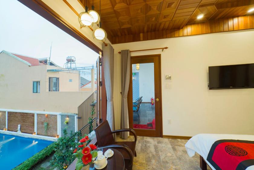 Phòng Gia Đình Có Ban Công Phòng Gia Đình Có Ban Công