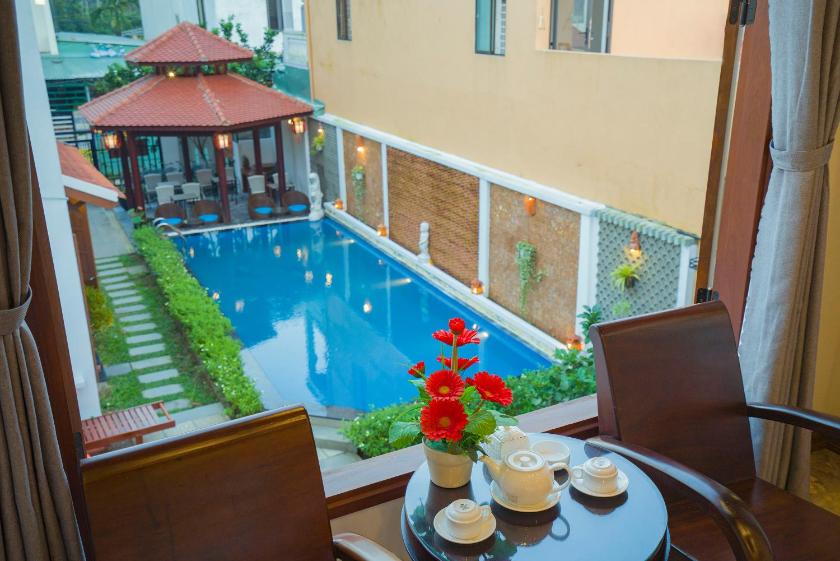 Phòng Gia Đình Có Ban Công Phòng Gia Đình Có Ban Công