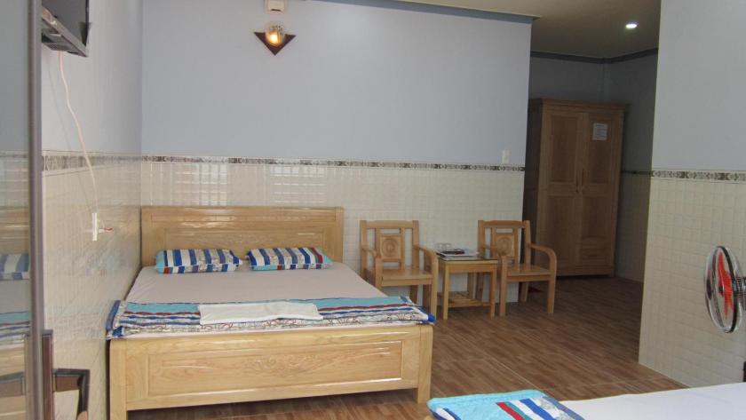 Phòng 4 Người Có Vòi Sen