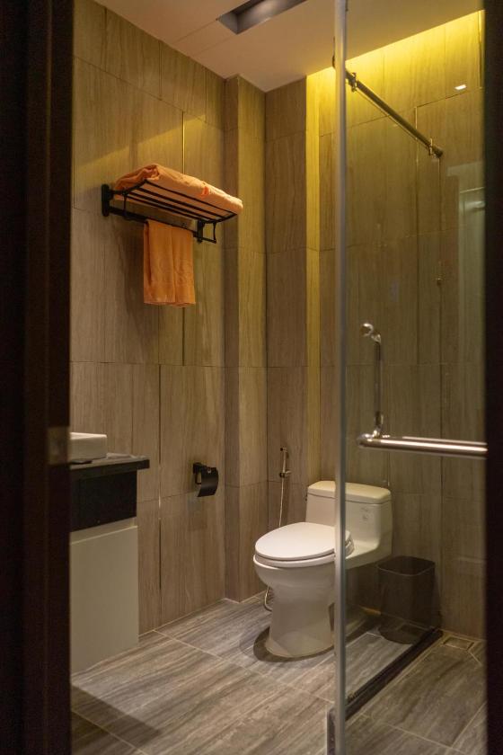 Phòng Deluxe Giường Đôi Có Ban Công