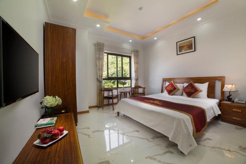 Phòng Giường Đôi Nhìn Ra Núi Phòng Giường Đôi Nhìn Ra Núi