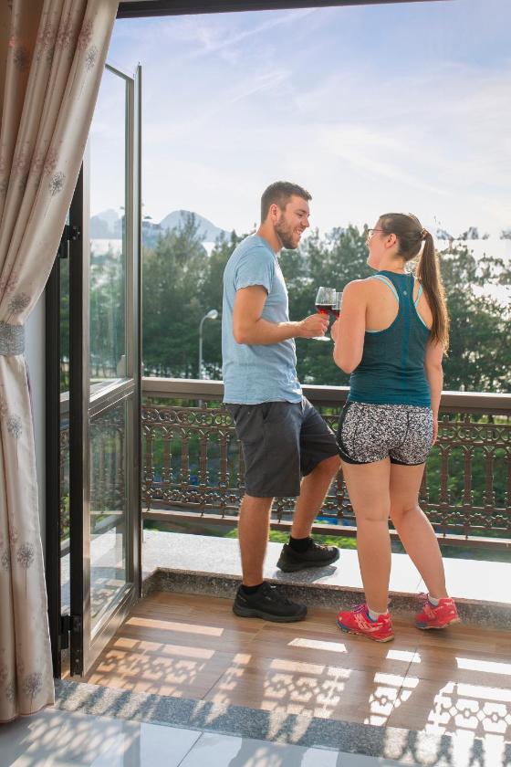 Phòng Giường Đôi Nhìn Ra Biển Phòng Giường Đôi Nhìn Ra Biển