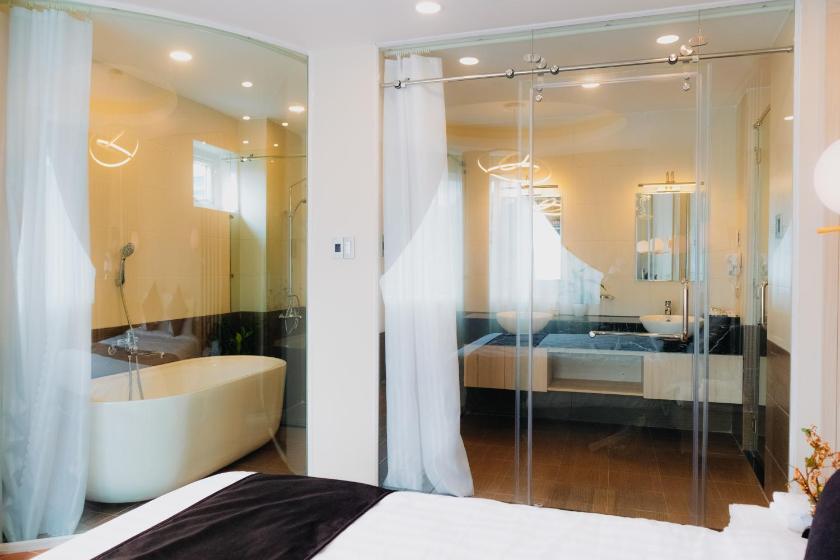 Suite Có Giường Cỡ King Suite Có Giường Cỡ King