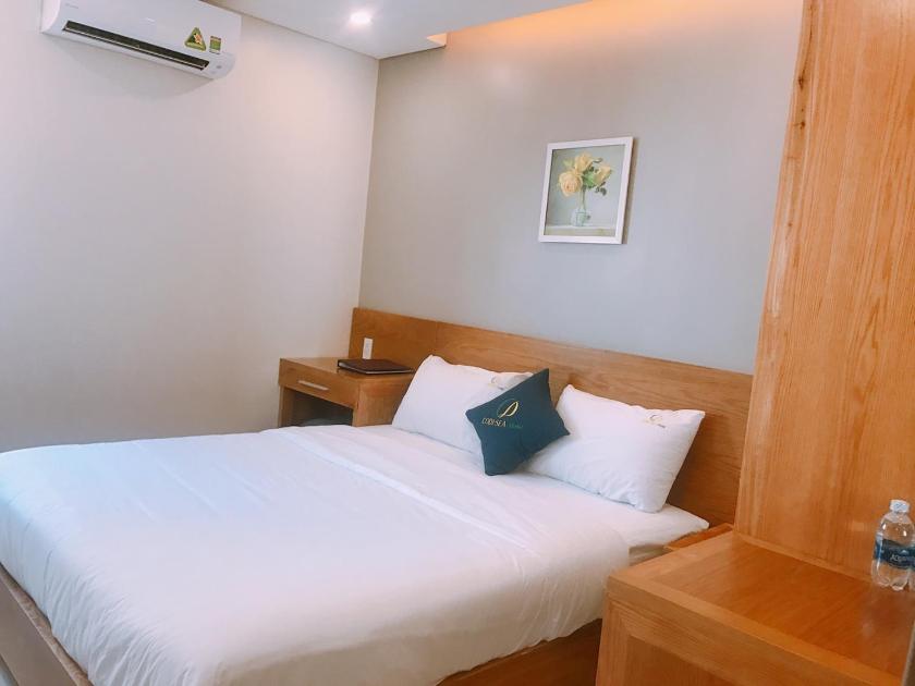 Phòng Deluxe (2 Người lớn + 1 Trẻ em) Phòng Deluxe (2 Người lớn + 1 Trẻ em)