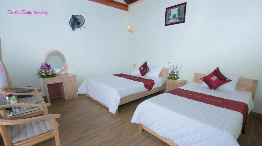 Phòng 2 giường đơn có ban công Phòng 2 giường đơn có ban công