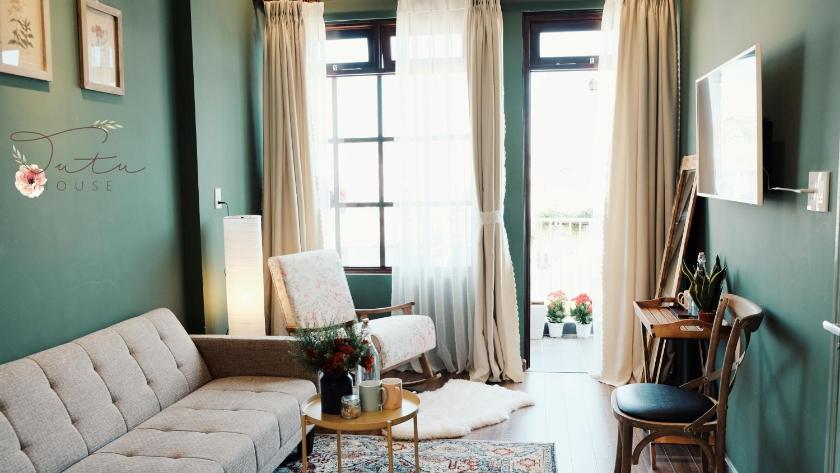 Phòng Gia Đình Có Ban Công Phòng Gia Đình Có Ban Công