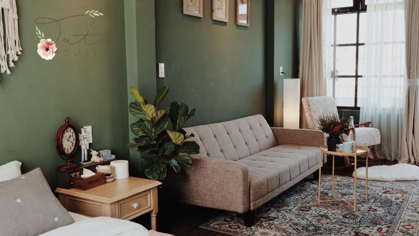 Phòng Gia Đình Có Ban Công Phòng Gia Đình Có Ban Công