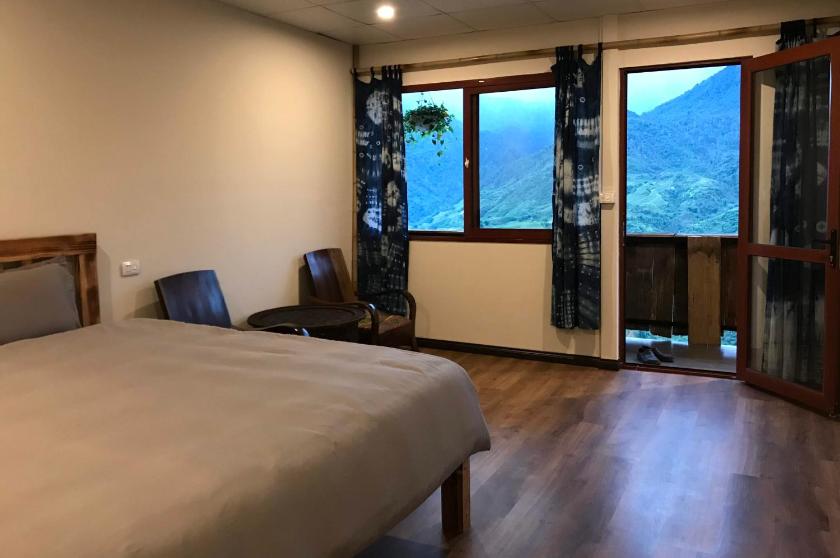 RED DAO - King Room with Mountain View