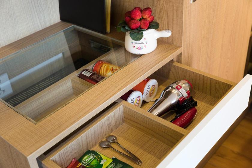 Phòng Deluxe 2 Giường Đơn Nhìn Ra Biển