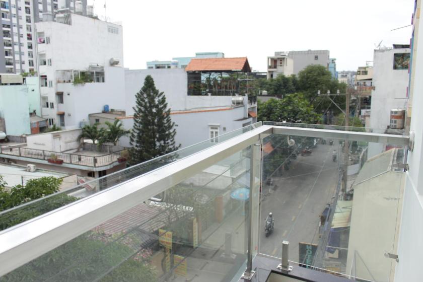 Phòng Deluxe Giường Đôi Có Ban Công Phòng Deluxe Giường Đôi Có Ban Công